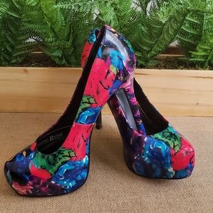 Steve Madden Floral Print Heel